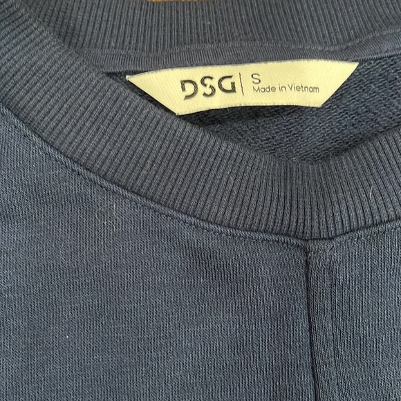 DSG Cropped Navy Blue Sweatshirt - Picture 2 of 5